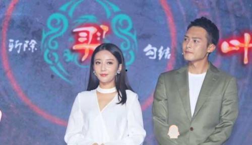 为了吃瓜进入娱乐圈,一场意外的娱乐圈之旅 第2张 为了吃瓜进入娱乐圈,一场意外的娱乐圈之旅 第2张